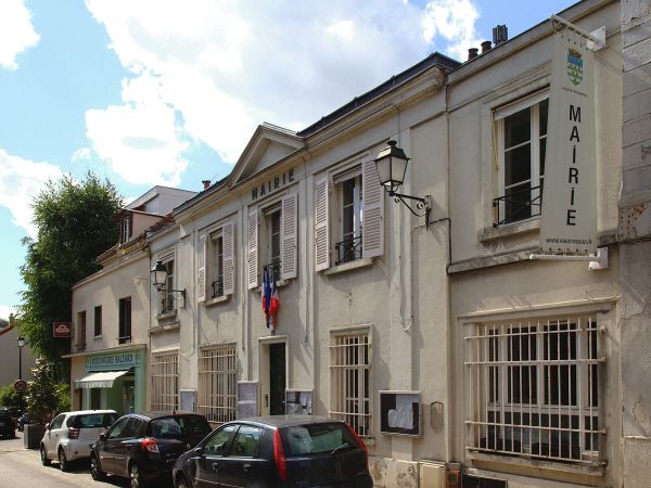 Alt_Chauffeurprivéparis_Location mariage Vaucresson_mairie1.jpg